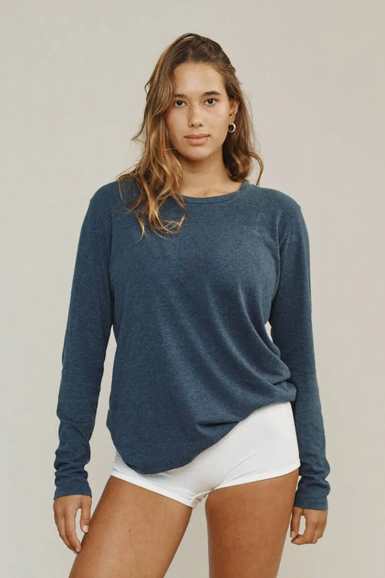 Heathered Encanto Long Sleeve Tee