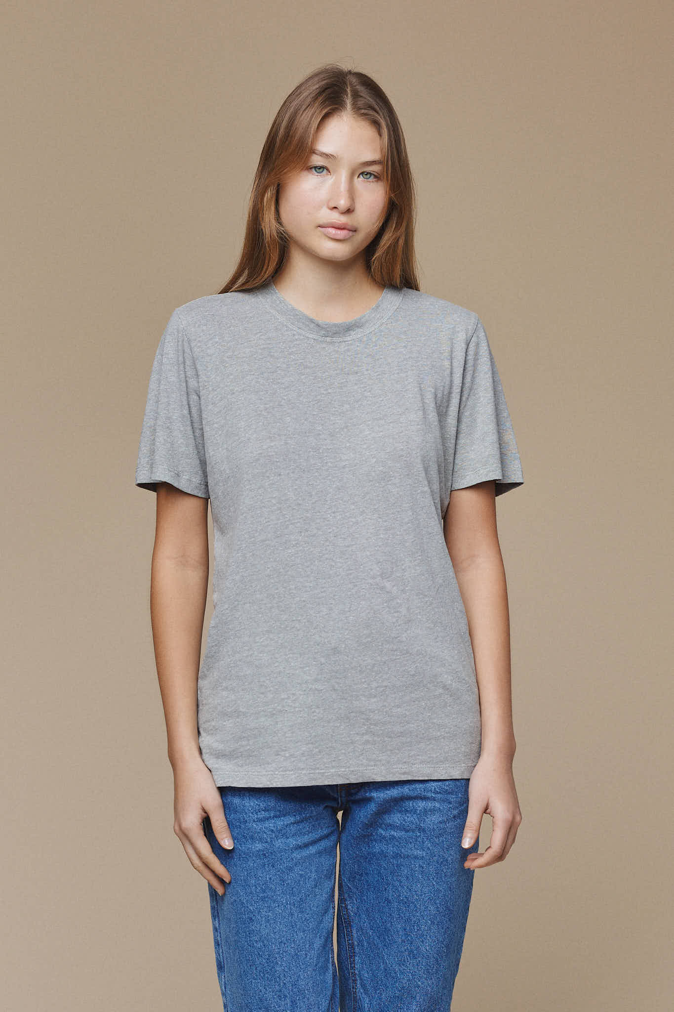 Heathered Jung Tee - Image 13