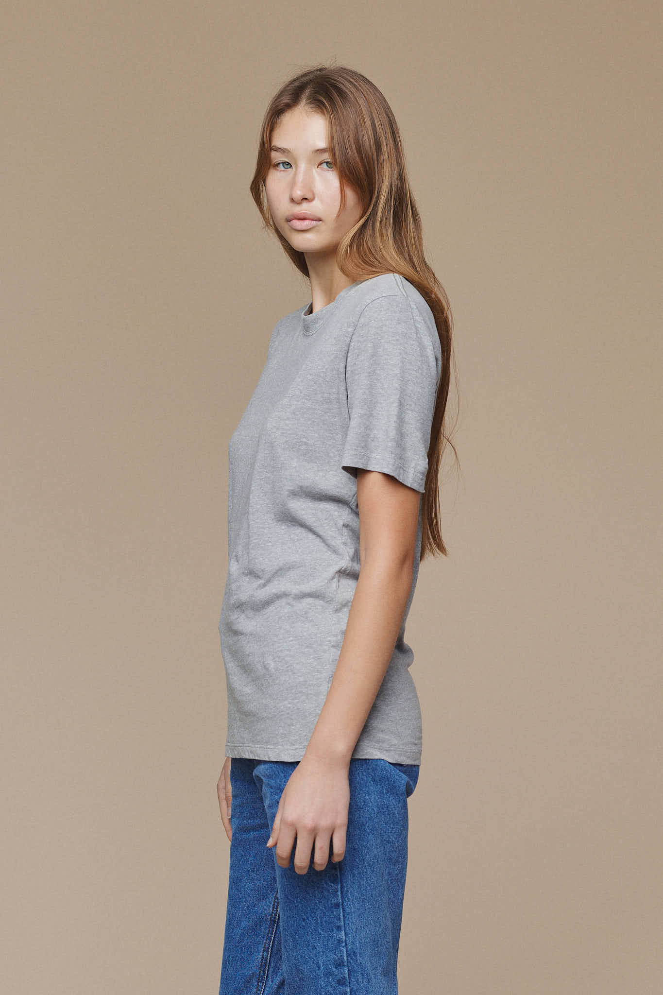 Heathered Jung Tee - Image 7