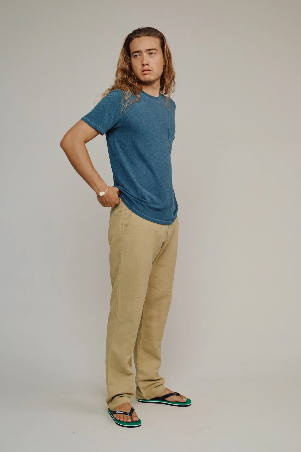 Heathered Jung Pocket Tee - Image 4