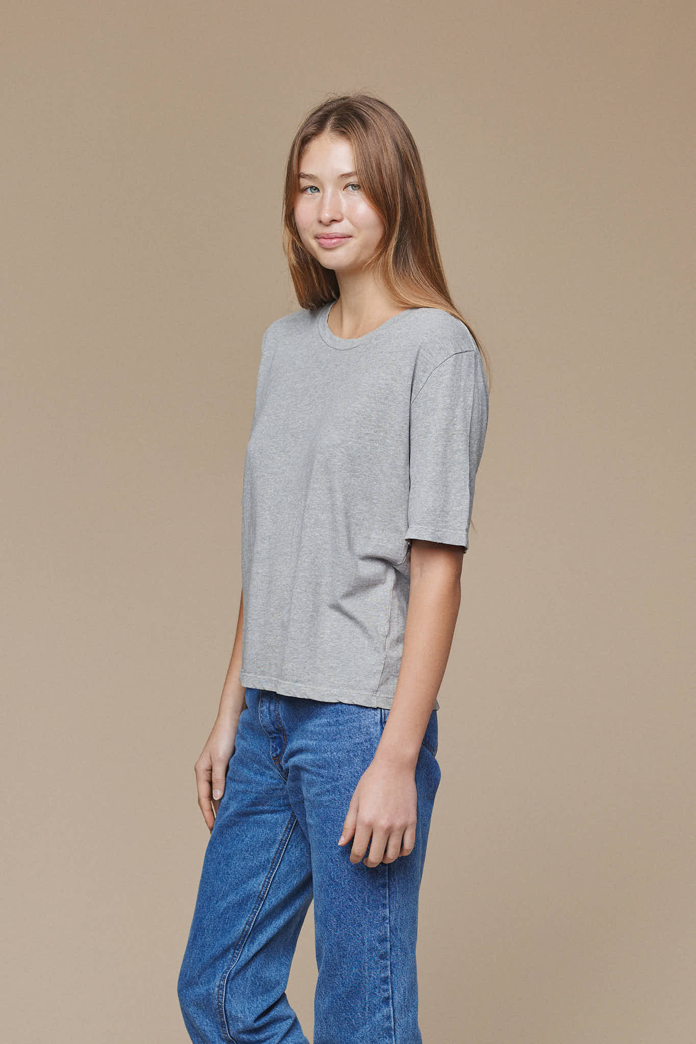 Heathered Silverlake Cropped Tee - Image 2