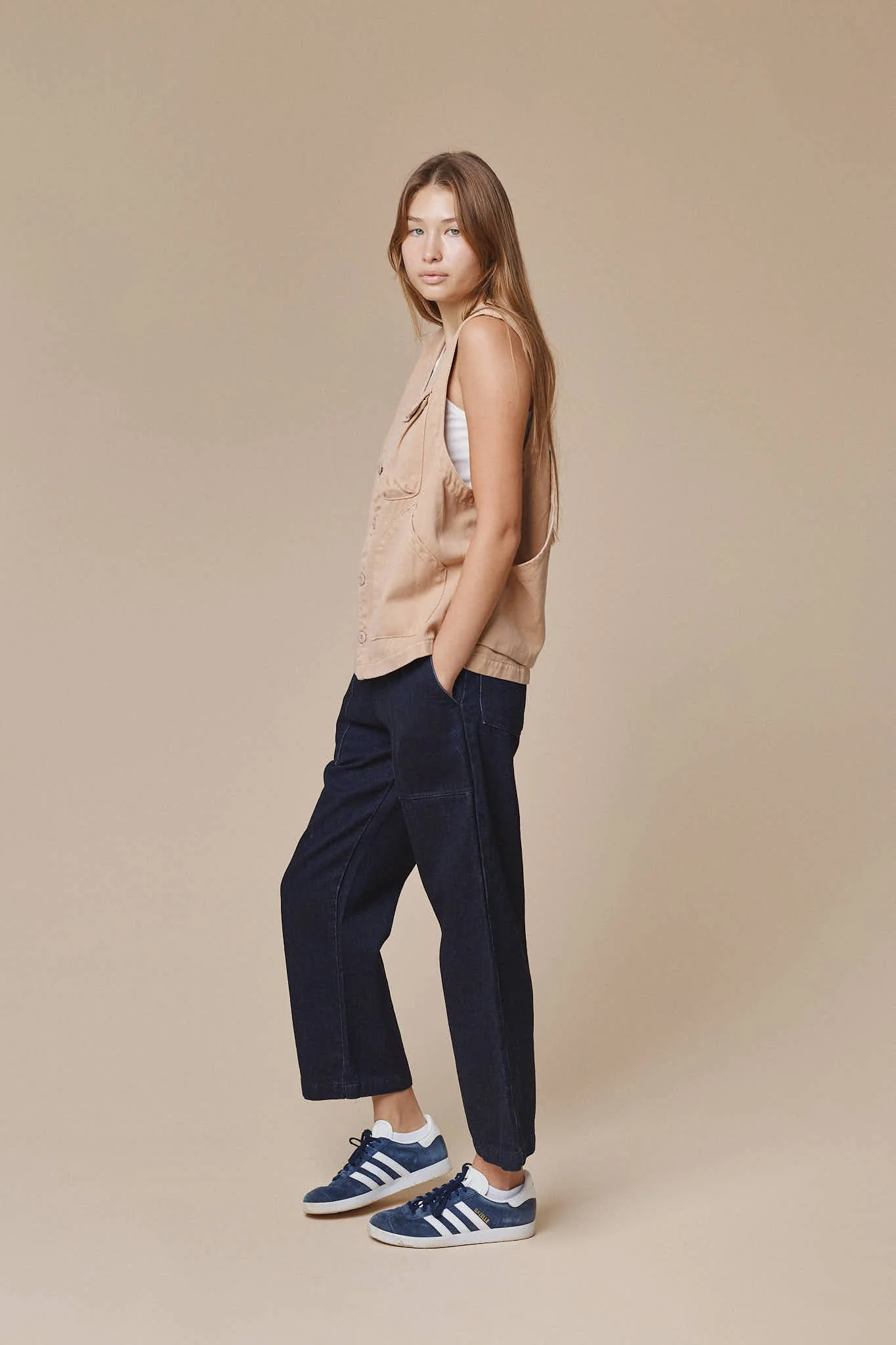 Falcon Vest - Image 9